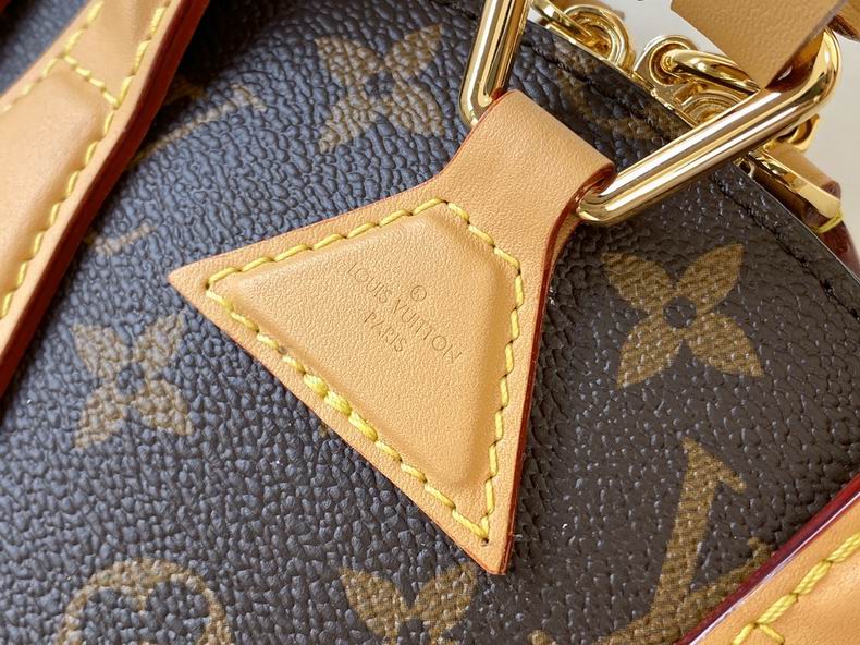 M44944 23x32x13 cm gf (6)