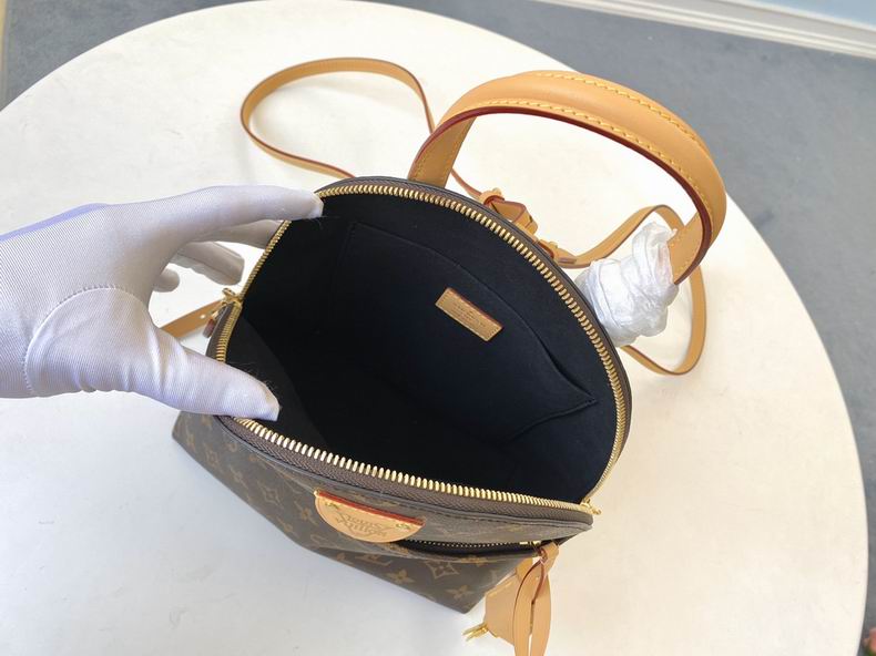 M44944 23x32x13 cm gf (7)