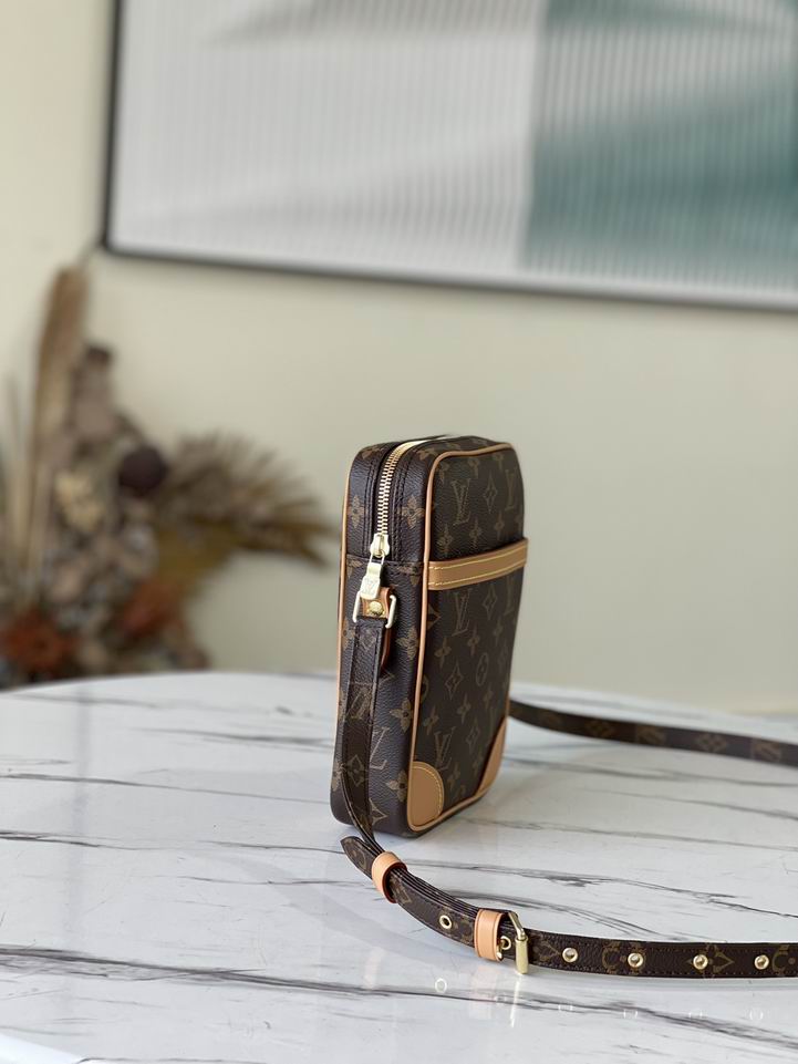 M45266 15x21x5 cm gf (11)