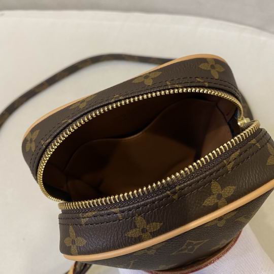 M45266 15x21x5 cm gf (8)