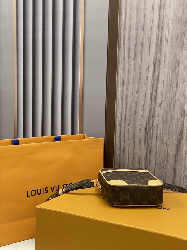 M45266 15x21x5cm gf (4)