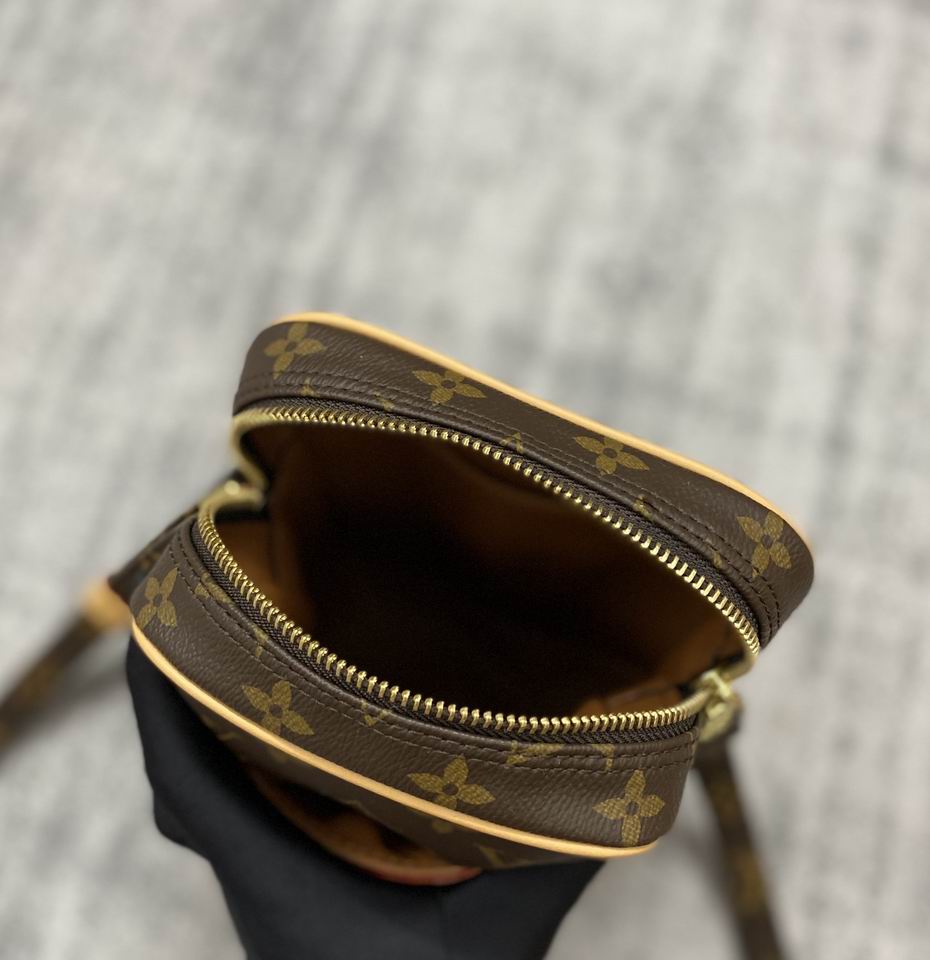 M45266 15x21x5cm gf (9)