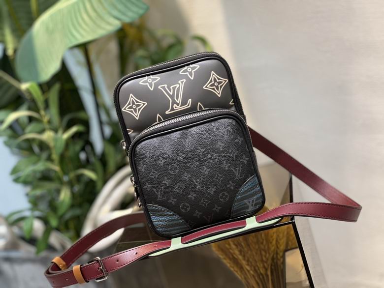 M45439 17X21X6cm YG (2)