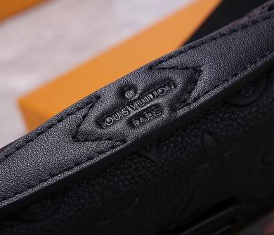 M45807 21X15X4cm XM (16)