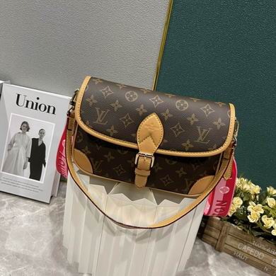 M46049 25X9X15cm YG (3)