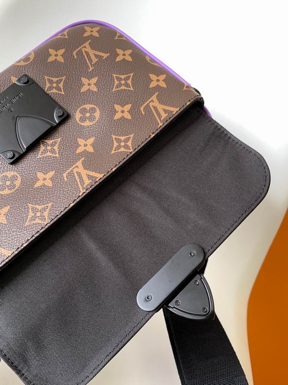 M46243 22X18X8cm XM 7_1016843