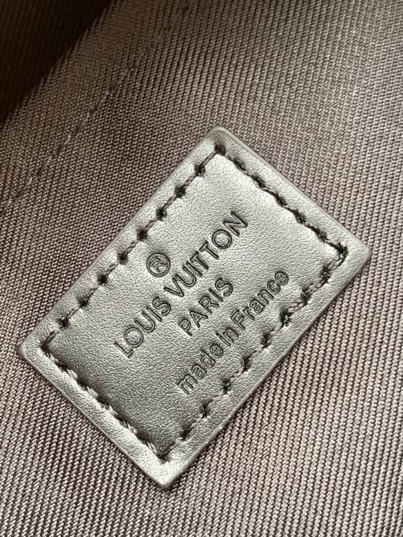 M46243 22X18X8cm XM 9_1016841