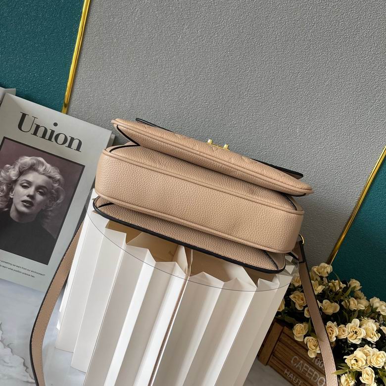 M46302 25X19X7cm XMY 6色 13