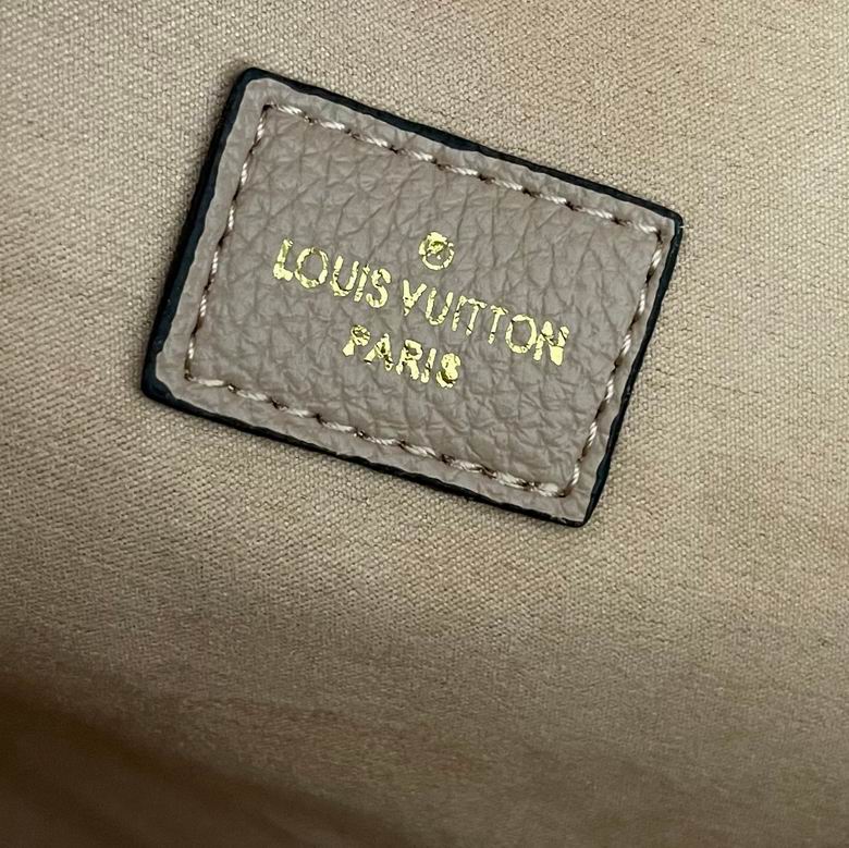 M46302 25X19X7cm XMY 6色 17