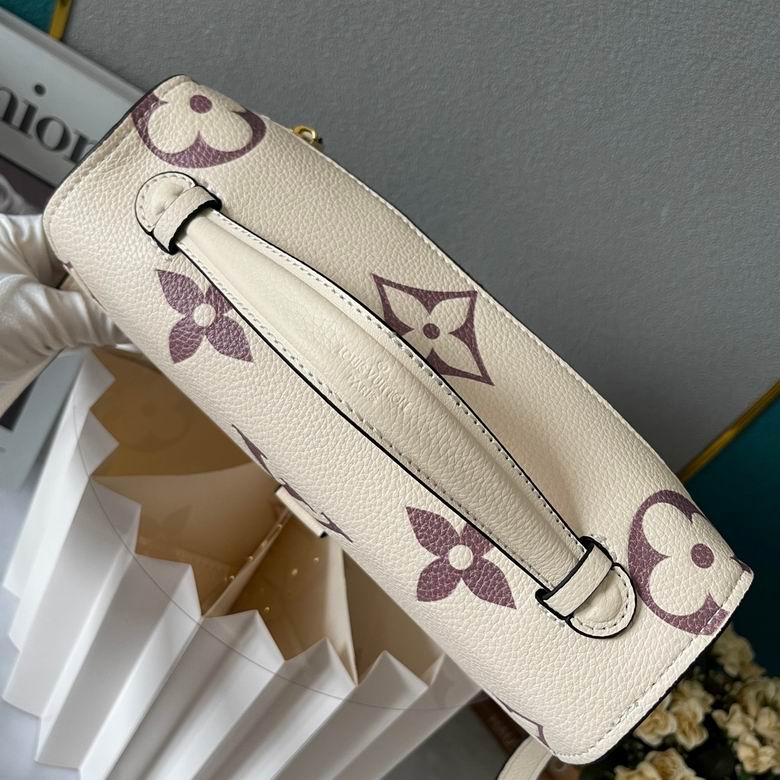 M46302 25X19X7cm XMY 6色 32