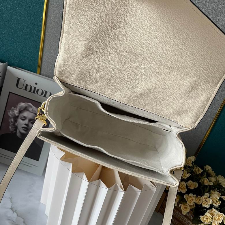 M46302 25X19X7cm XMY 6色 34