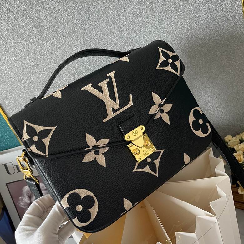 M46302 25X19X7cm XMY 6色 42