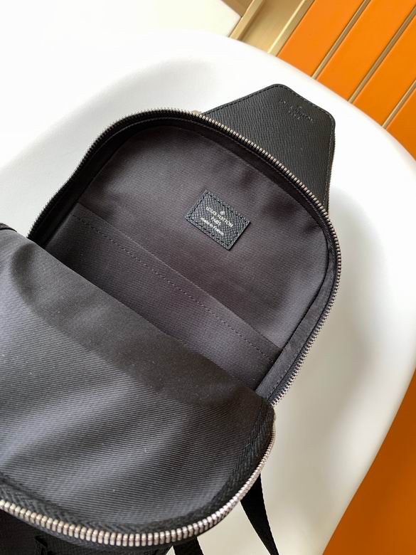 M46344 20X31X10cm WP 1 (8)