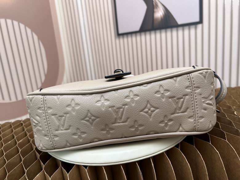 M46485 28X18X8cm YG 3色 (13)