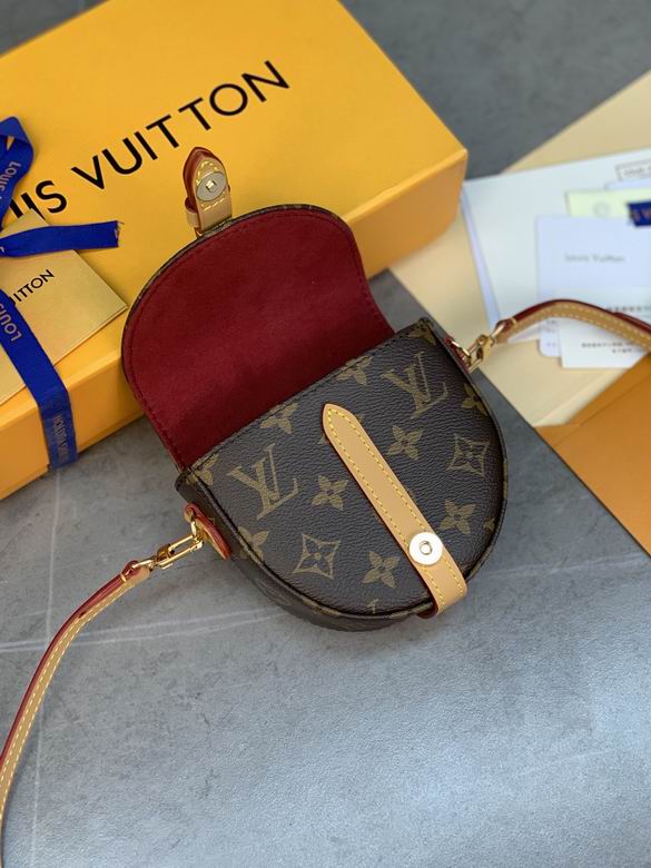 M46643 12.5X13X4cm YG (3)