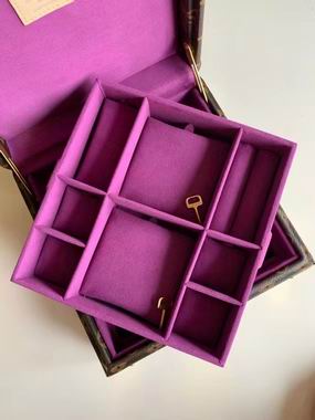 M4700SP 23X23X11cm QS 2 (6)