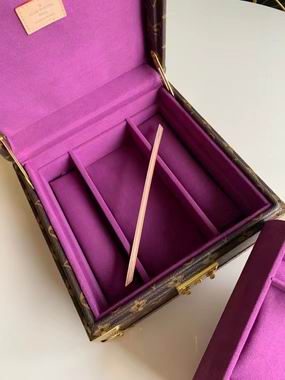 M4700SP 23X23X11cm QS 2 (7)