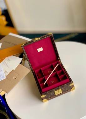 M4700SP 23X23X11cm QS 3 (1)