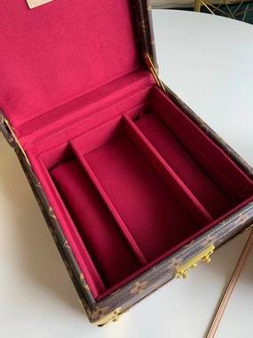 M4700SP 23X23X11cm QS 3 (6)