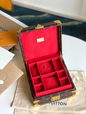 M4700SP 23X23X11cm QS 4 (1)