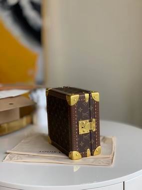 M4700SP 23X23X11cm QS 5 (4)