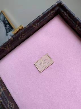 M4700SP 23X23X11cm QS 6 (4)