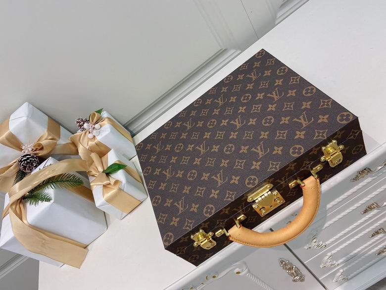 M4700TSZB 34X25X10cm QS 1 (2)