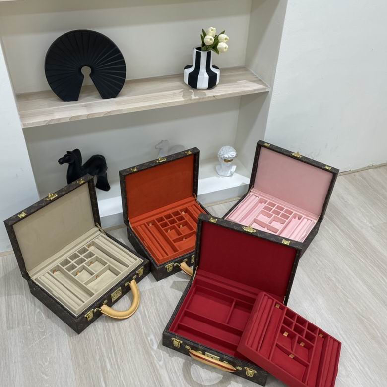 M4700TSZB 34X25X10cm QS 1 (9)