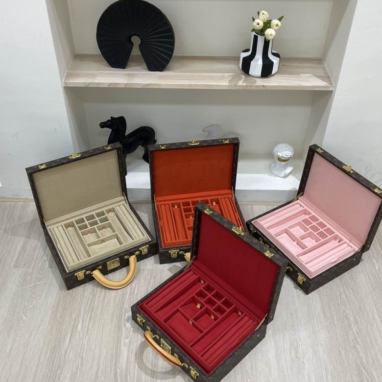 M4700TSZB 34X25X10cm QS 2 (9)