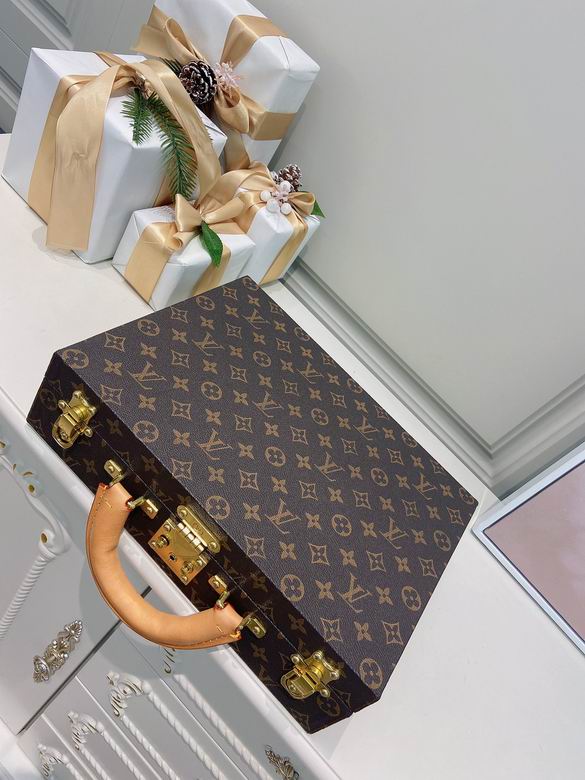 M4700TSZB 34X25X10cm QS 4 (2)