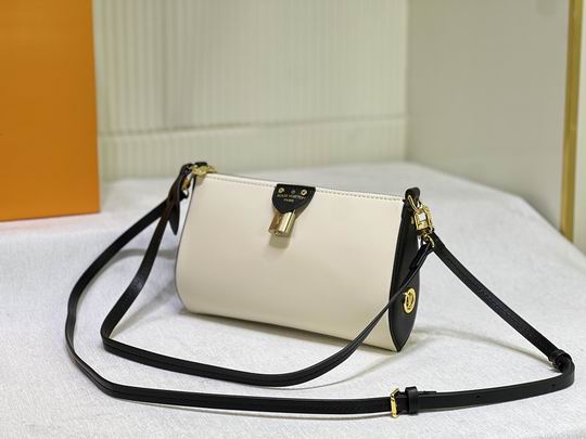 M47123 21x13cm ss (13)