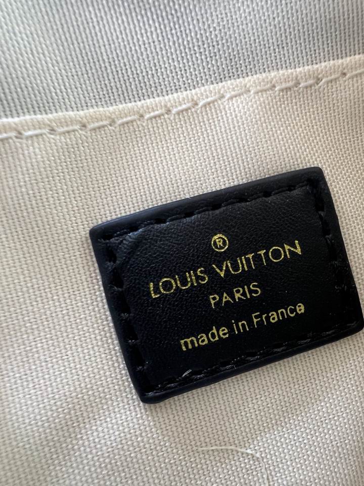 M47123 21x13cm ss (19)