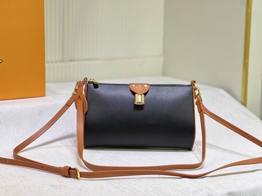 M47123 21x13cm ss (20)