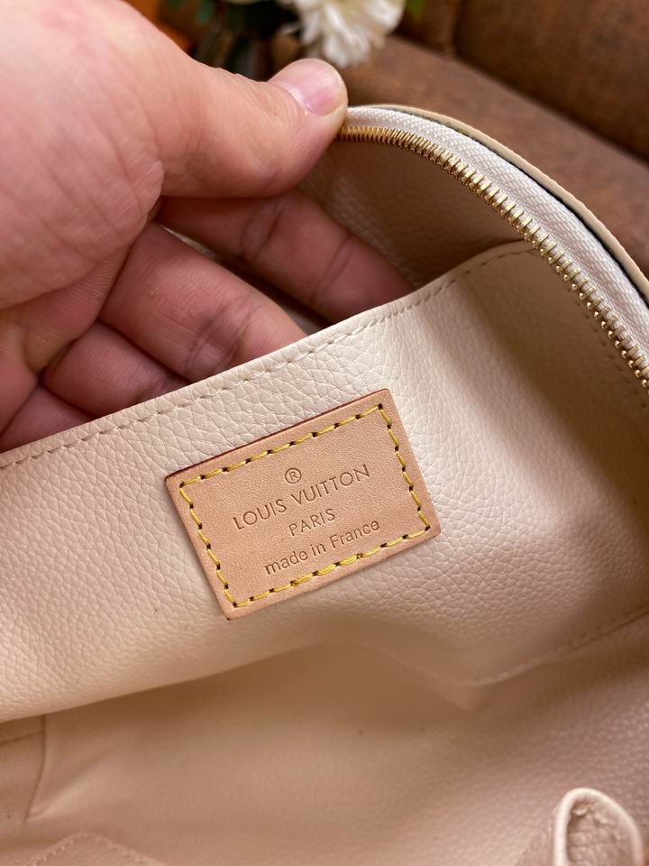 M47353 22.5x5.5x15.5cm gf (25)