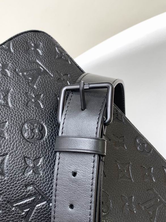 M57307 23.5X17X6cm WP (7)