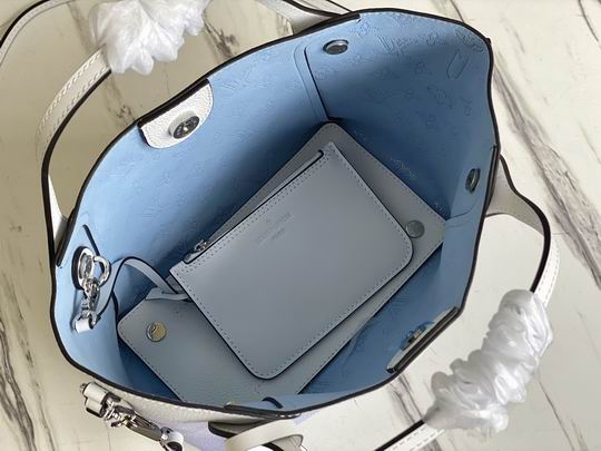 M57858 23x21x13 cm gf (18)