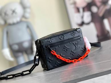 M58906 18.5X13X8cm XM (1)