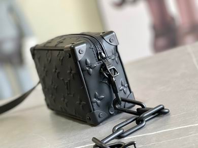 M58906 18.5X13X8cm XM (2)