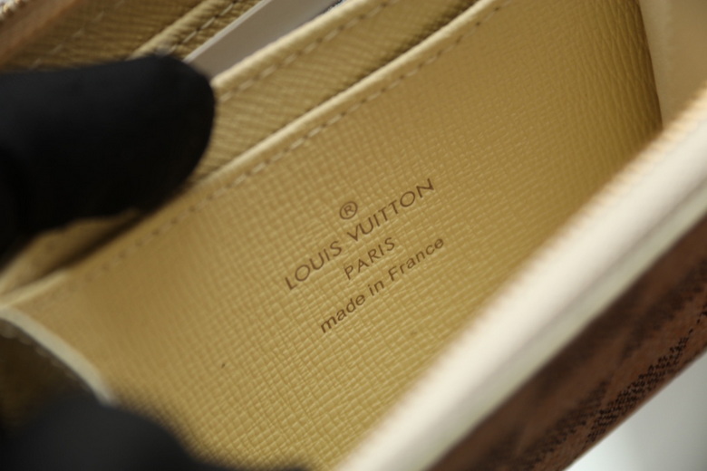 M60067 11X8X2cm XM 4 (6)