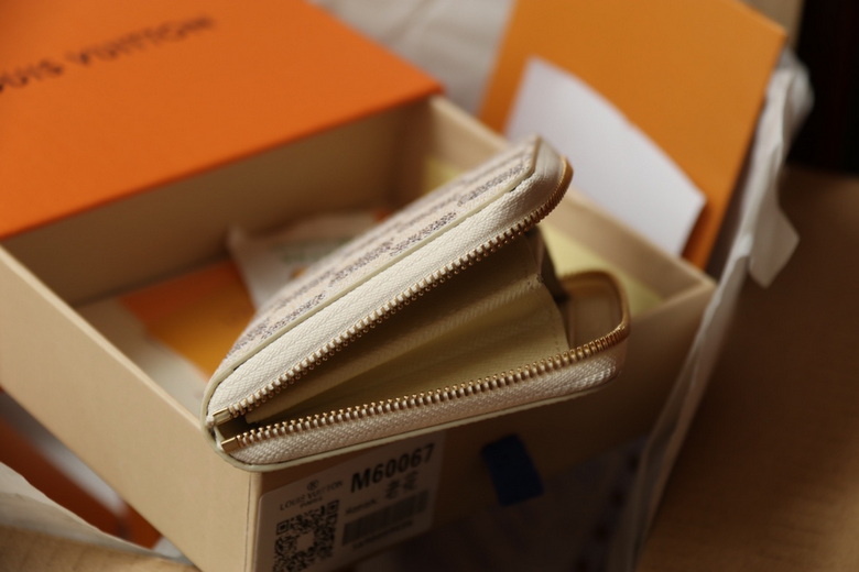 M60067 11X8X2cm XM 4 (9)