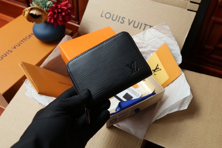 M60067 11X8X2cm XM 5 (2)