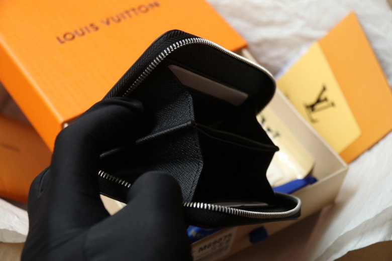 M60067 11X8X2cm XM 5 (9)