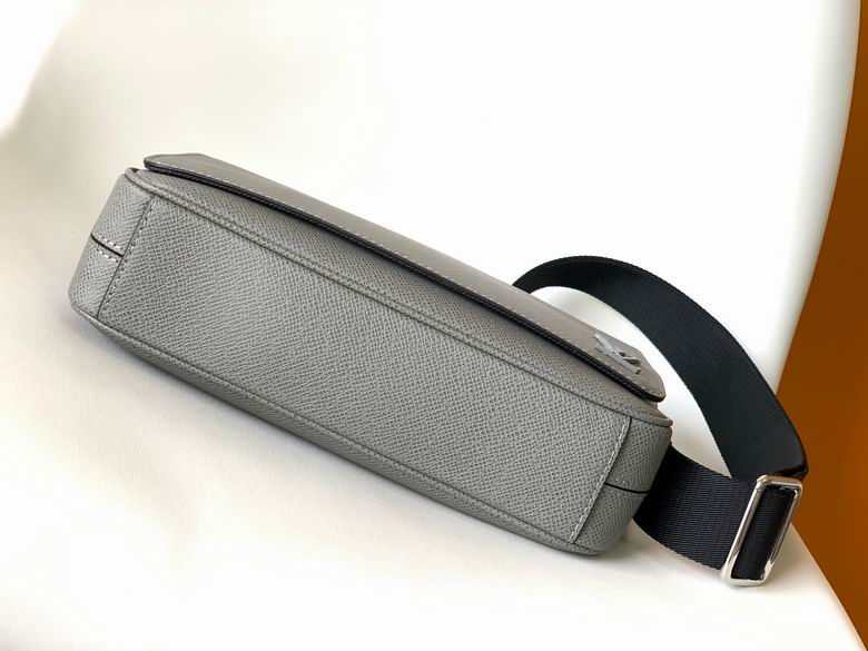 M60831 26X20X7cm WP (4)