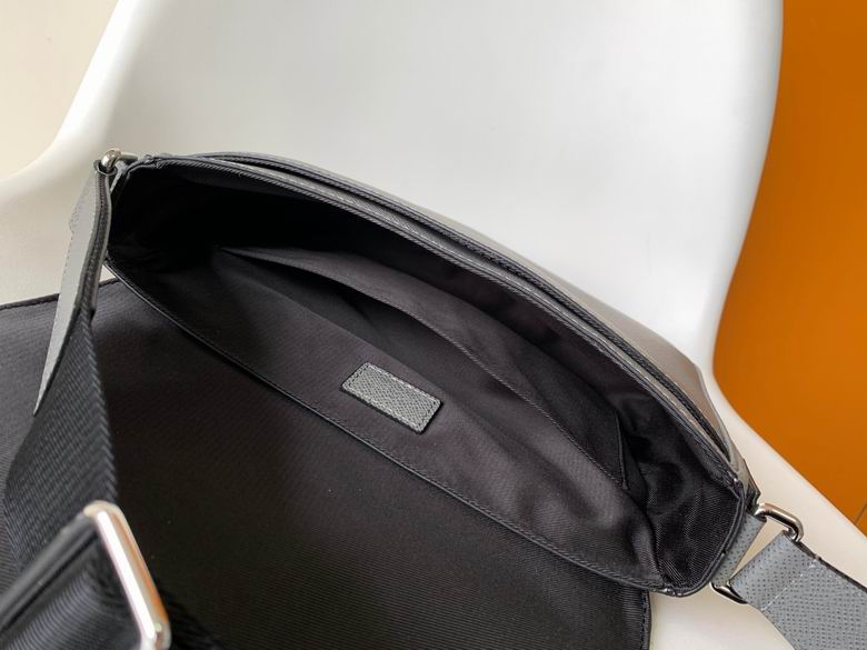 M60831 26X20X7cm WP (8)