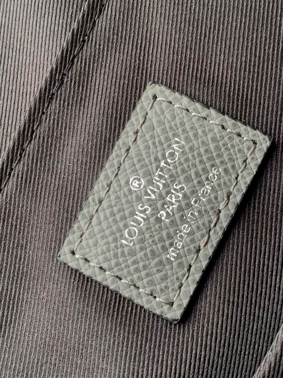 M60831 26X20X7cm WP (9)