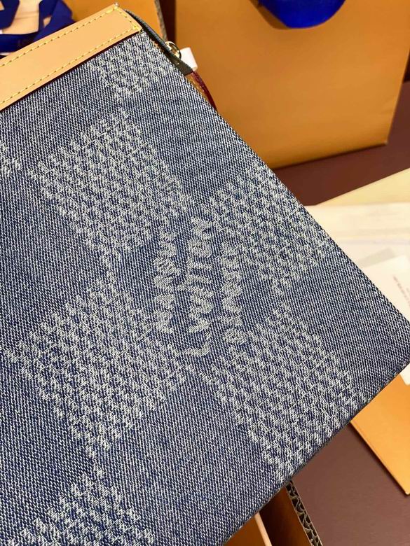 M61692 27X21X6cm YG 6