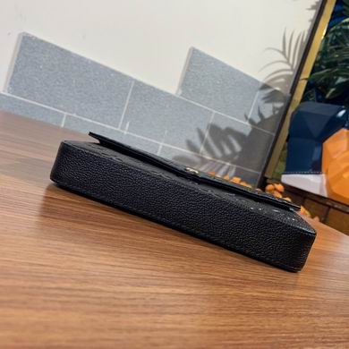 M64064 21x12x3 bl (18)