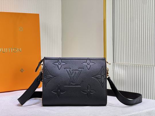 M67692 M80504 25x20x5cm cs (6)