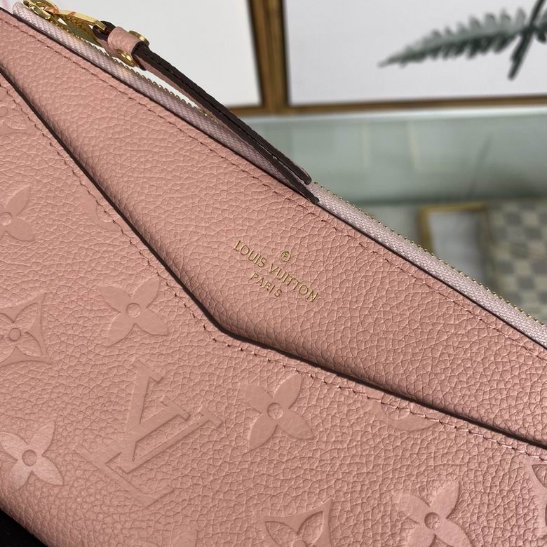 M68712 20x10x0.3 bl (3)