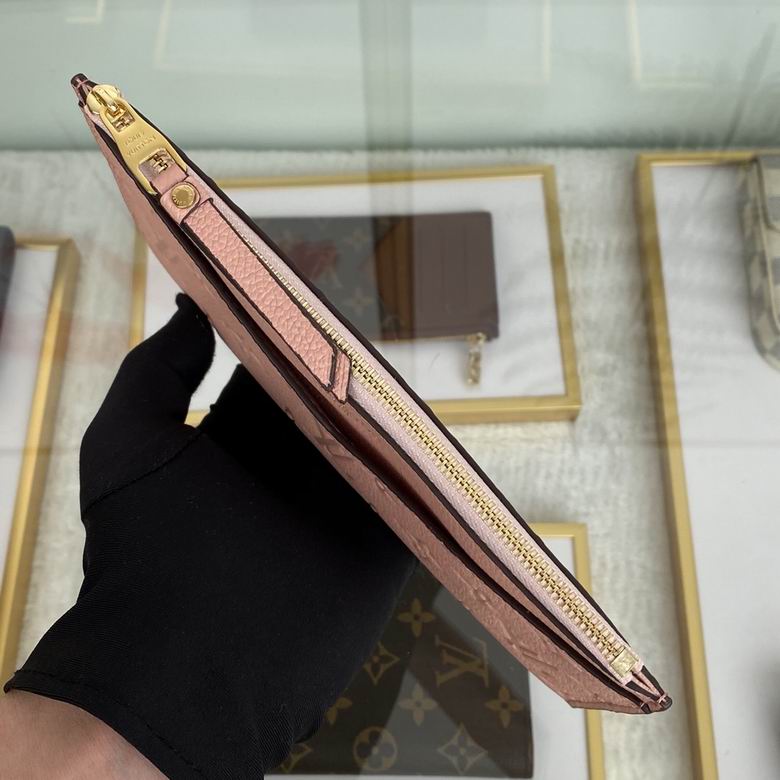 M68712 20x10x0.3 bl (8)